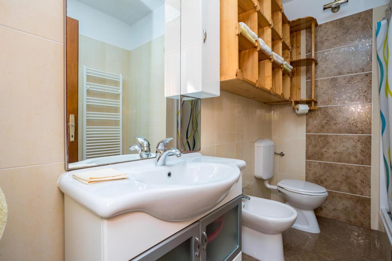 Apartment Jakovac By El-Pi Tours นยีวีเซ ภายนอก รูปภาพ